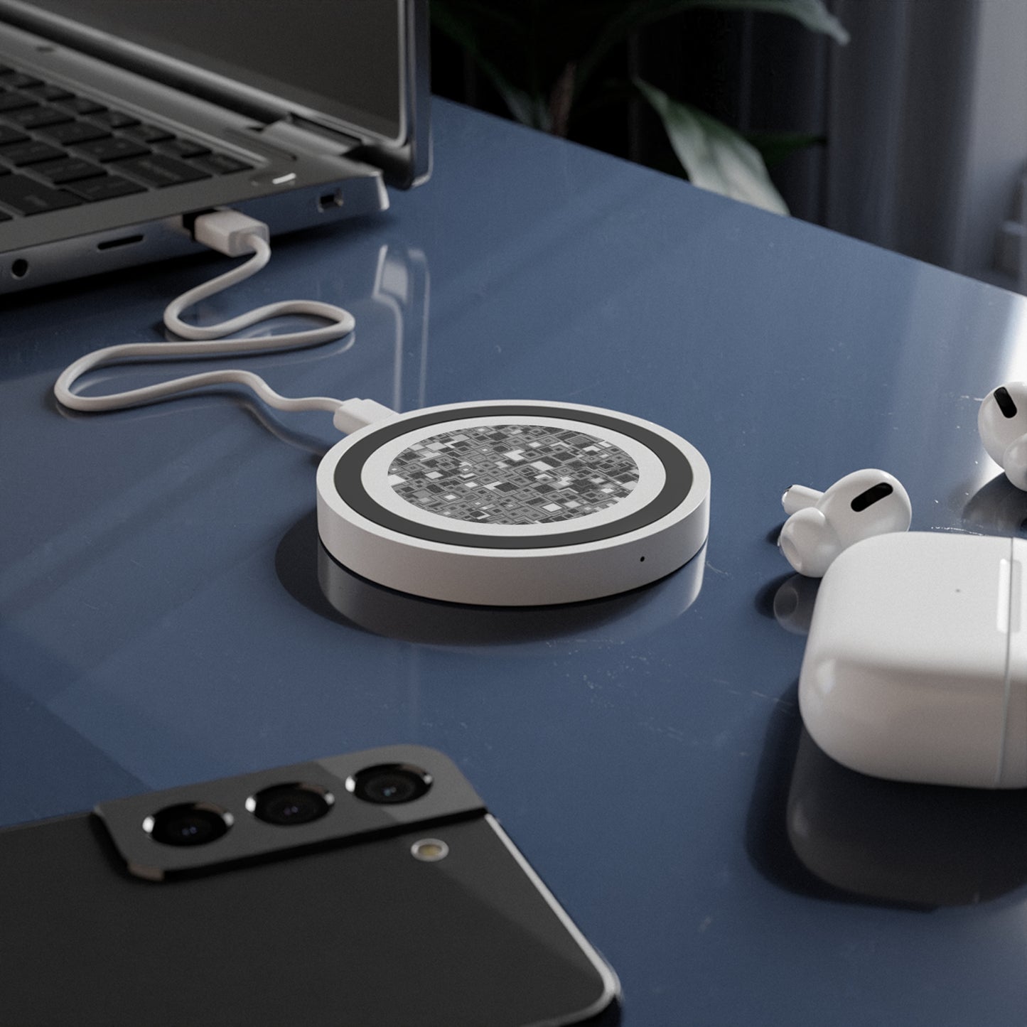 Fourth dimension Quake Wireless Charging Pad