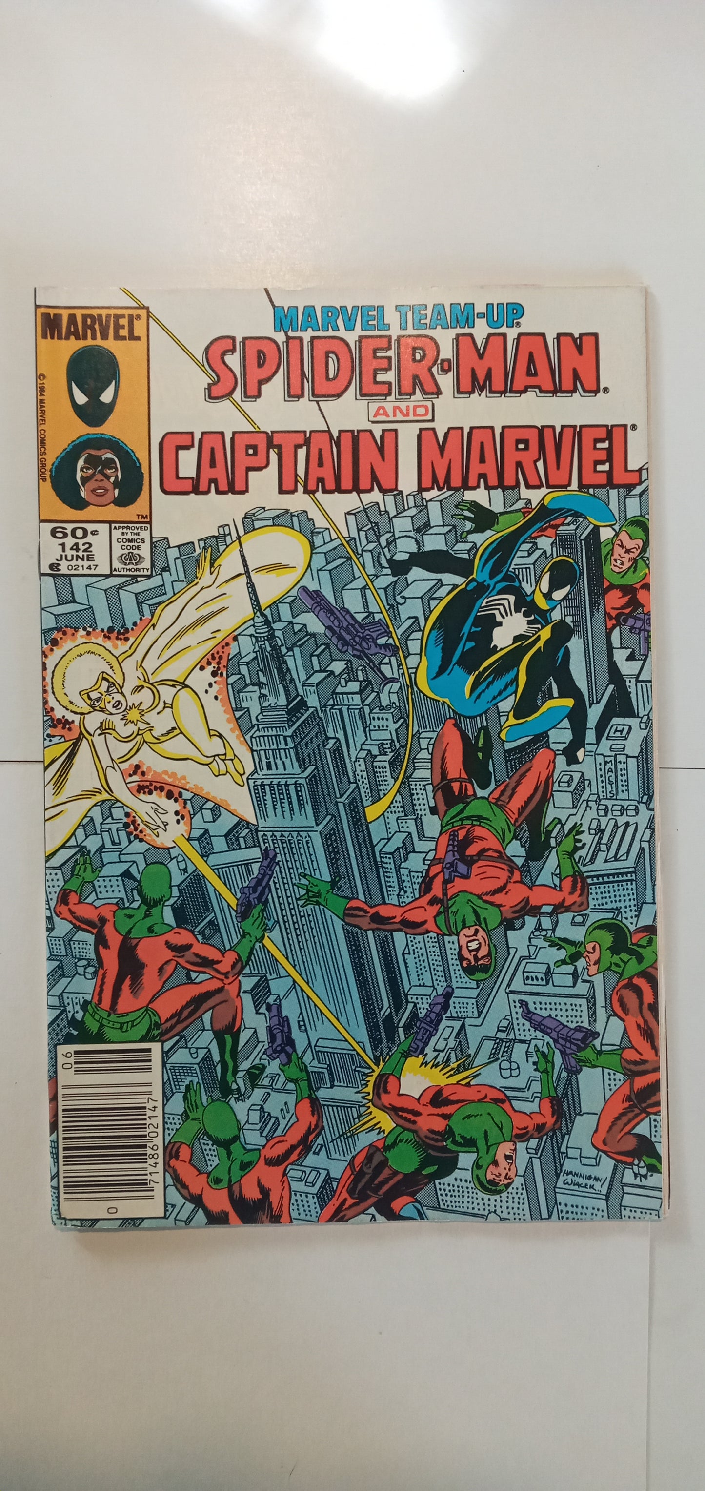 Marvel Team Up #142 Spider-Man & Captain Marvel